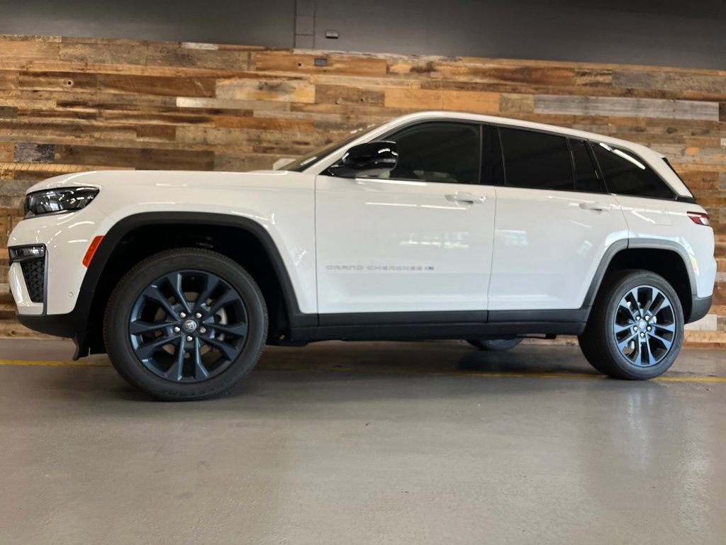 New 2026 Jeep Grand Cherokee Limited AWD/4WD image 56