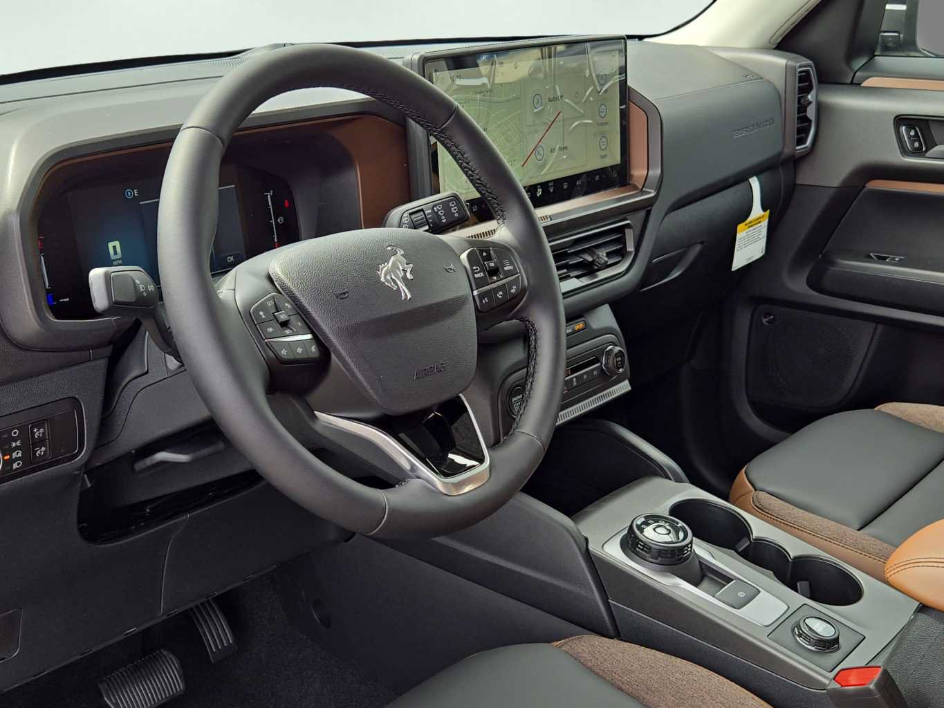 New 2026 Ford Bronco Sport Outer Banks w/ Outer Banks Tech Package+ AWD/4WD image 8