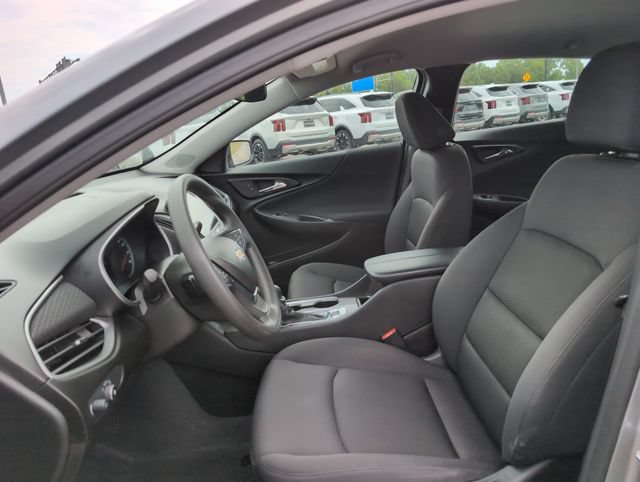 Used 2024 Chevrolet Malibu LT FWD image 12