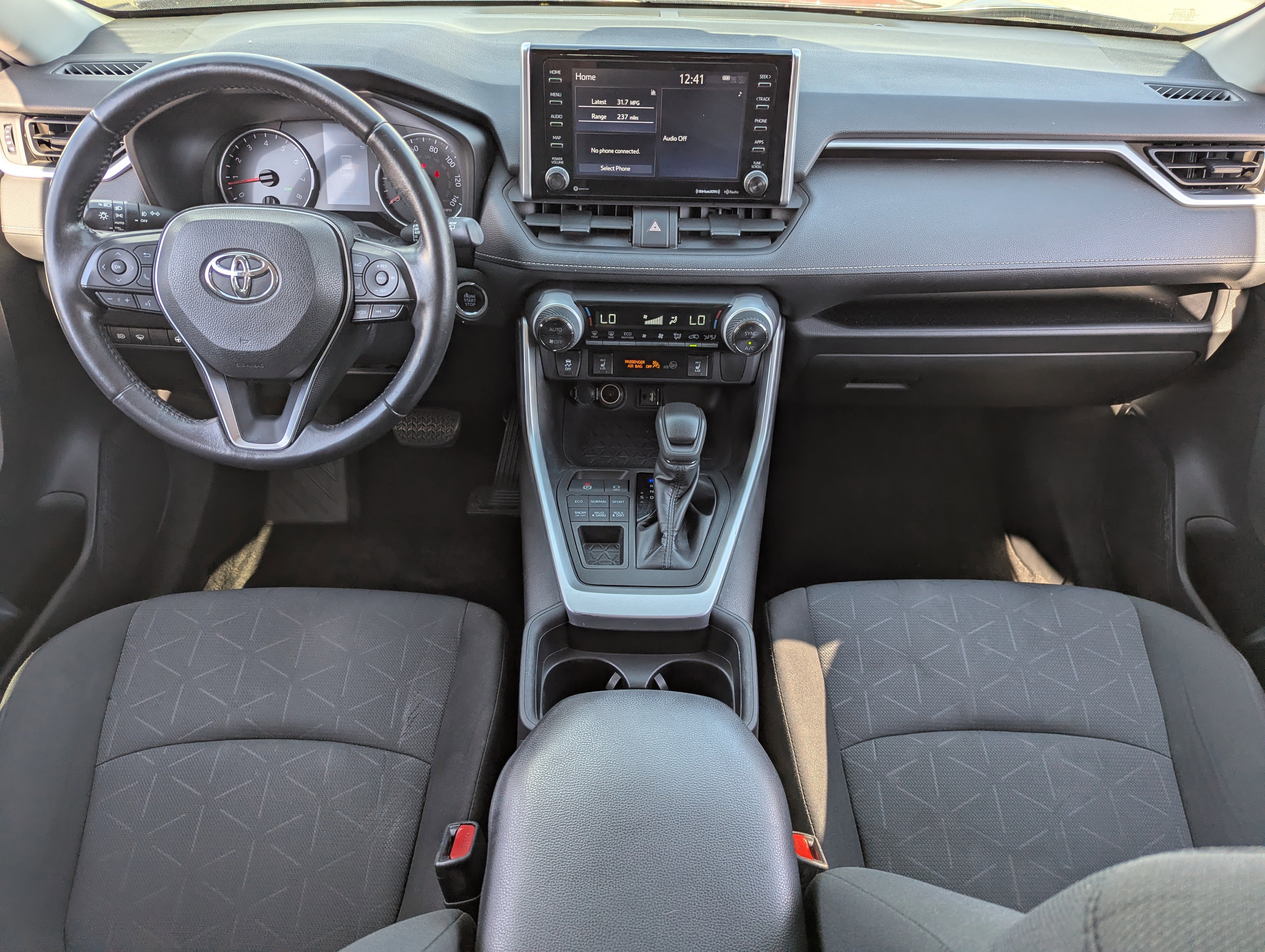 Used 2019 Toyota RAV4 XLE image 12