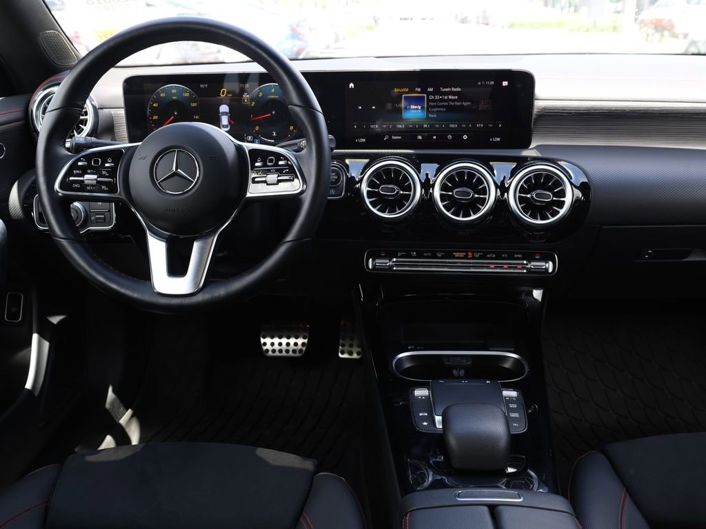 Used 2023 Mercedes-Benz CLA 250 4MATIC image 22
