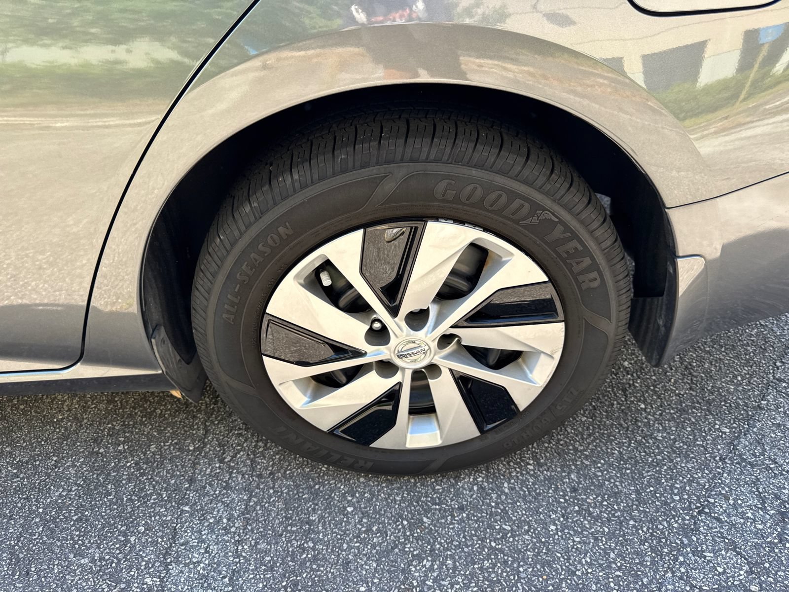 Used 2022 Nissan Altima 2.5 S FWD image 19