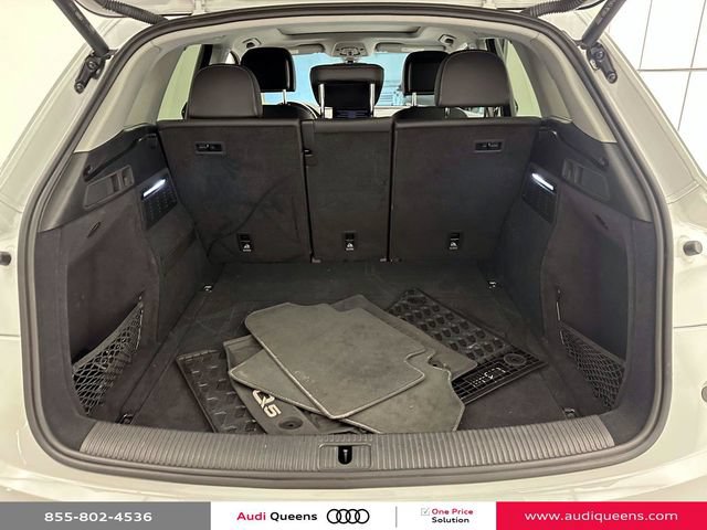 Certified 2023 Audi Q5 2.0T Premium w/ Convenience Package AWD/4WD image 12