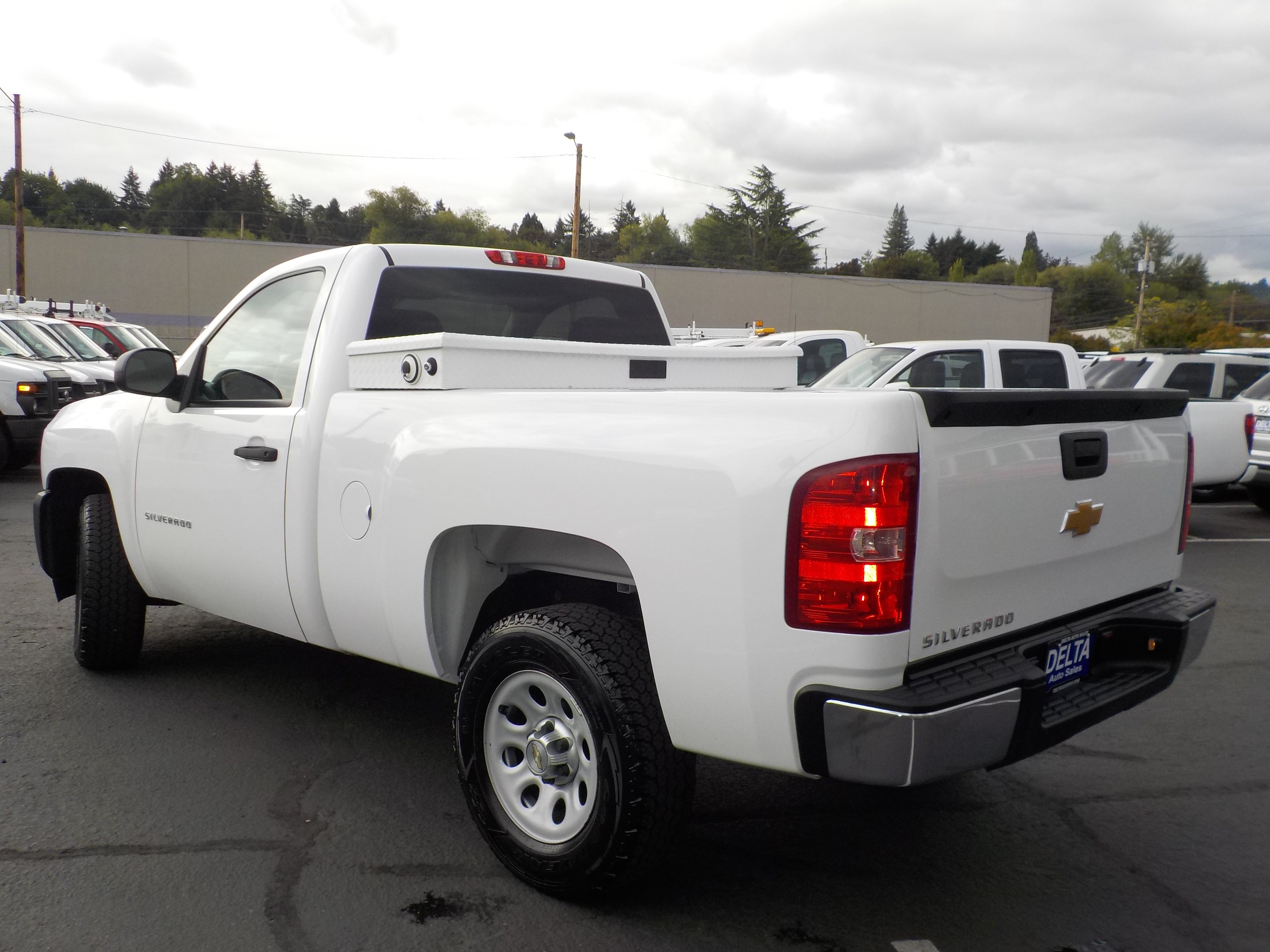 Used 2013 Chevrolet Silverado 1500 W/T RWD image 9