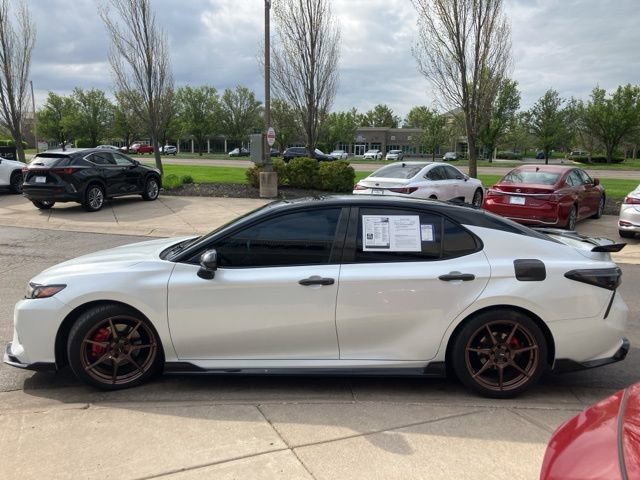 Used 2022 Toyota Camry TRD w/ TRD Package w/JBL Audio image 7