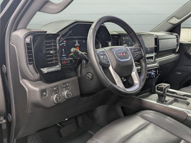 Used 2026 GMC Sierra 1500 SLT w/ SLT Premium Package AWD/4WD image 10