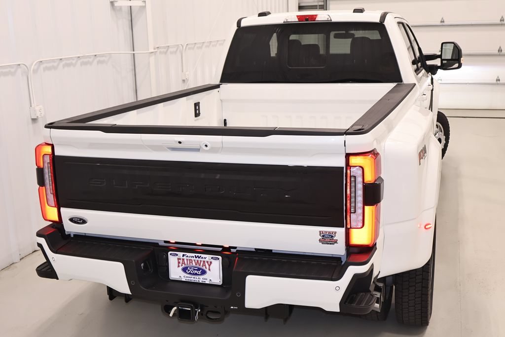 New 2026 Ford F450 Platinum w/ FX4 Off-Road Package AWD/4WD image 43