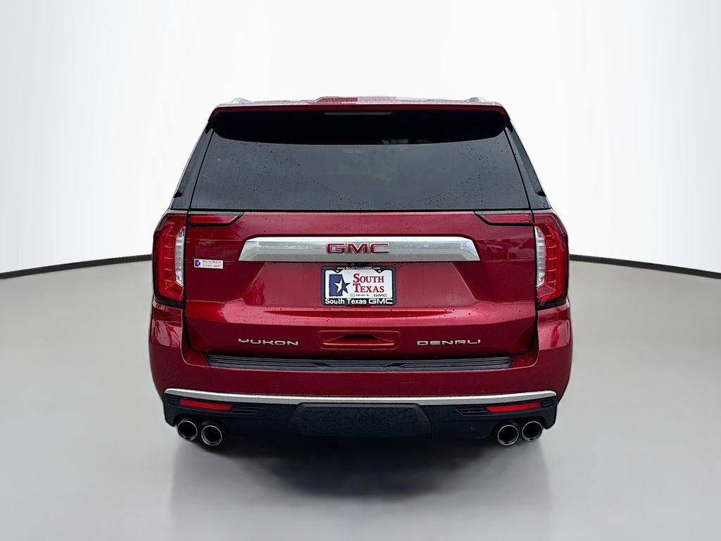 Used 2024 GMC Yukon Denali w/ Denali Reserve Package image 6