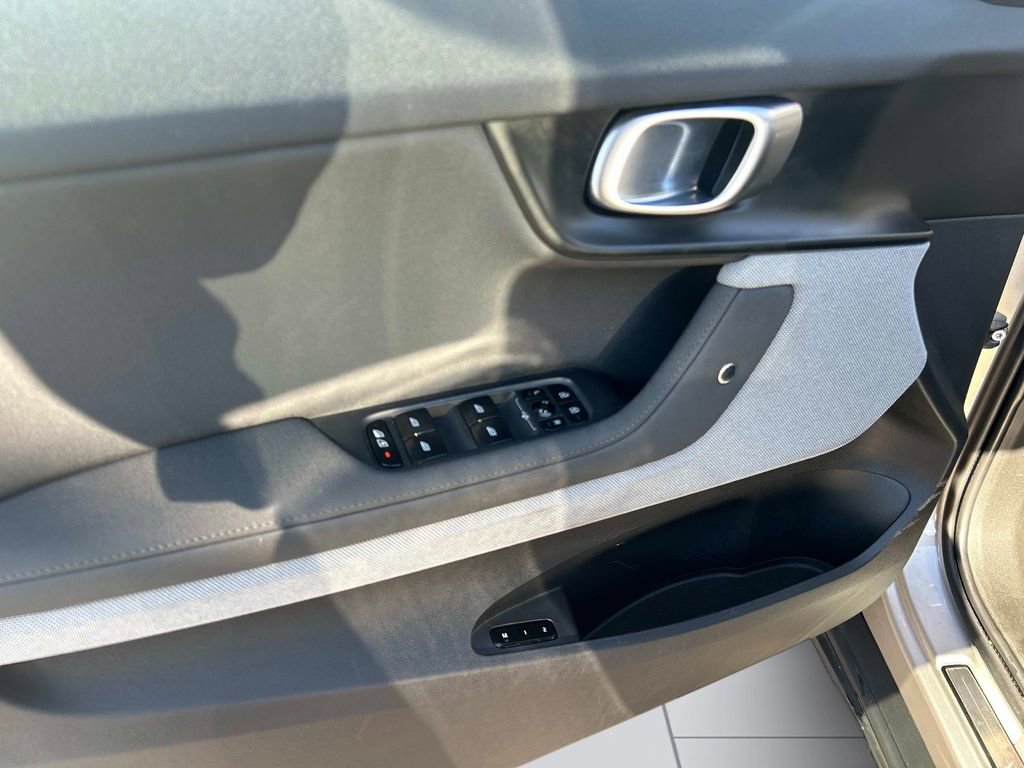 Used 2024 Polestar Polestar 2 image 19