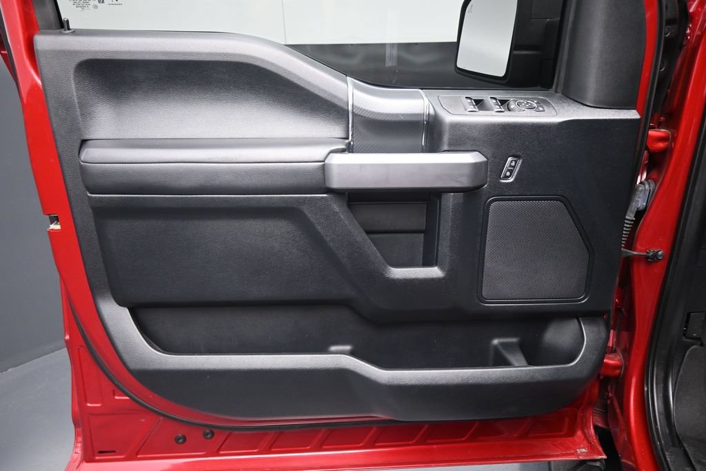 Used 2020 Ford F150 XLT w/ Equipment Group 302A Luxury AWD/4WD image 10