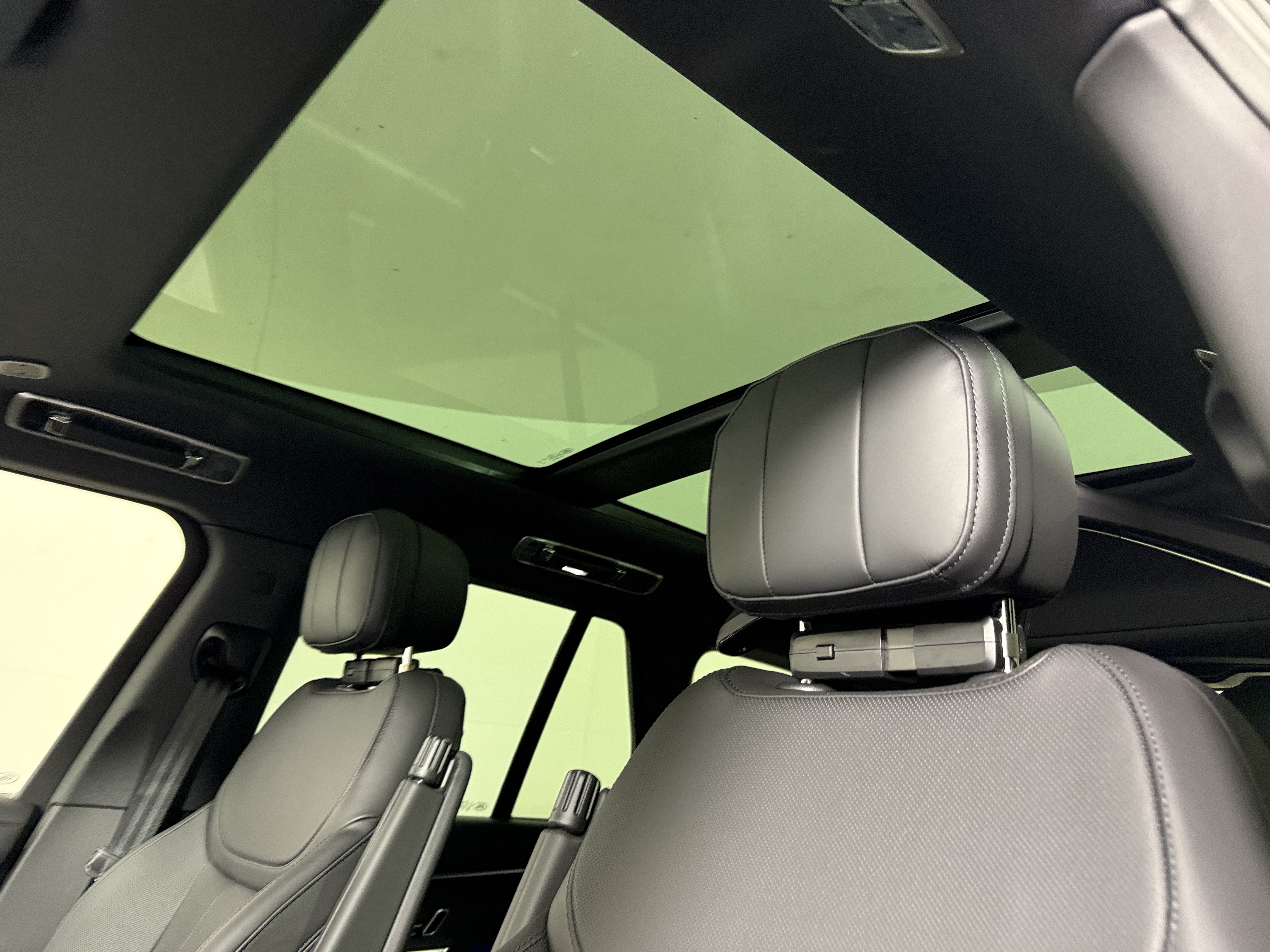 New 2026 Land Rover Range Rover SE AWD/4WD image 22