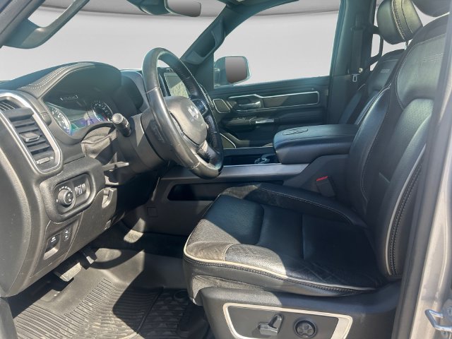 Used 2021 RAM 1500 Laramie AWD/4WD image 12