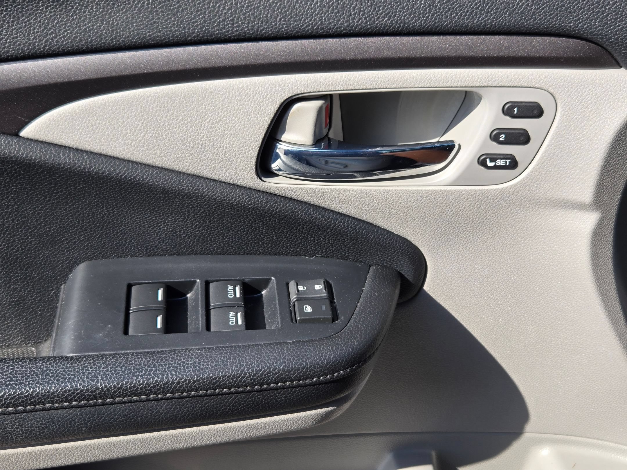 Used 2020 Honda Pilot EX-L image 11