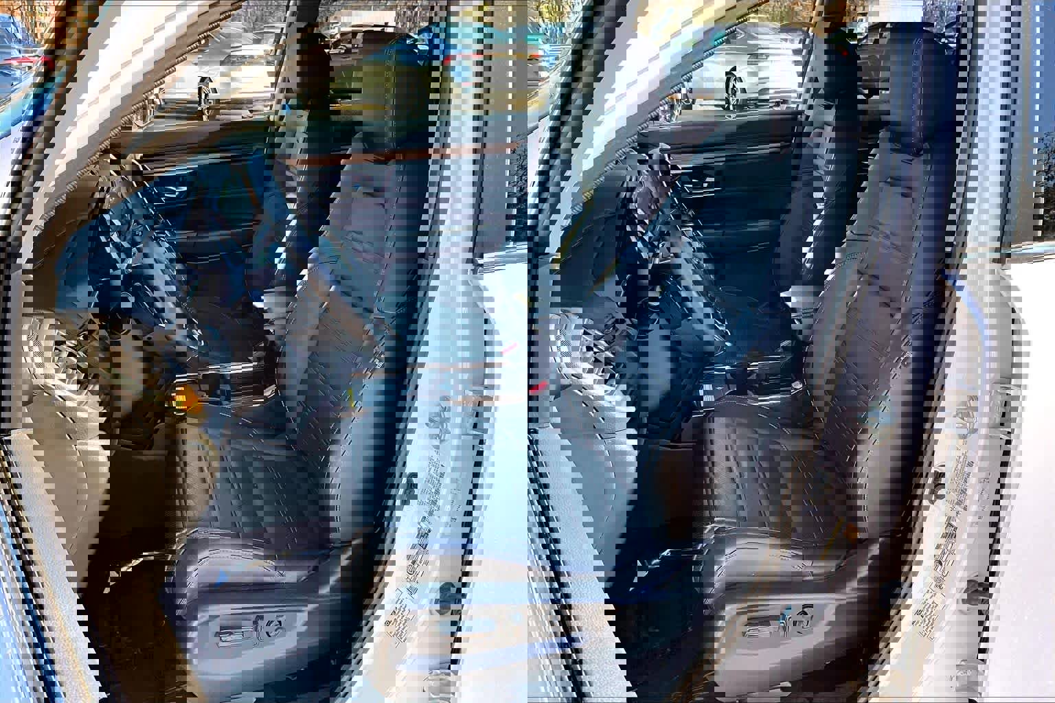 Used 2022 Honda CR-V Touring image 7