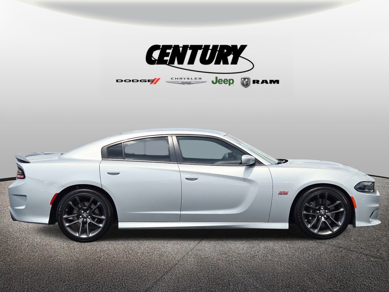 Used 2020 Dodge Charger Scat Pack w/ Plus Group RWD image 2