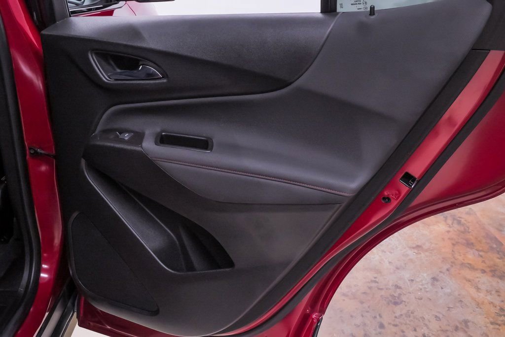 Used 2022 Chevrolet Equinox RS image 34