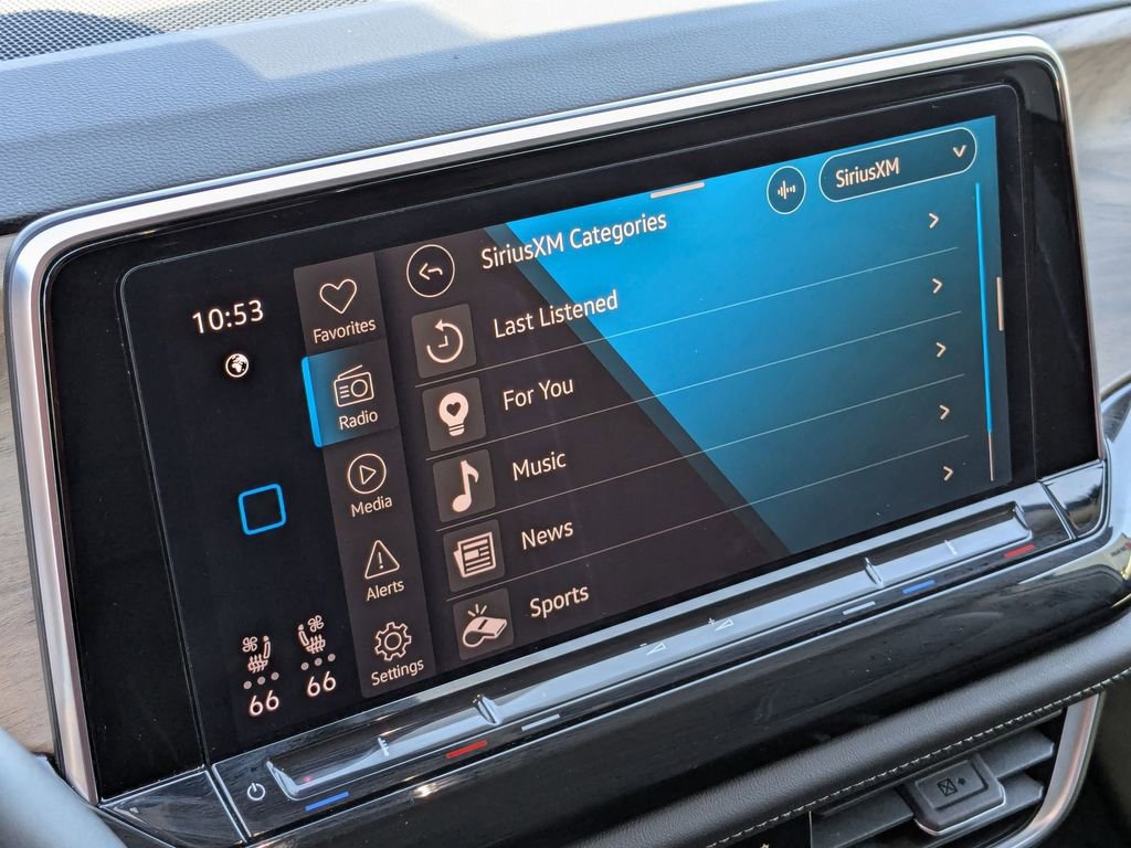 Used 2025 Volkswagen Atlas SE FWD image 22