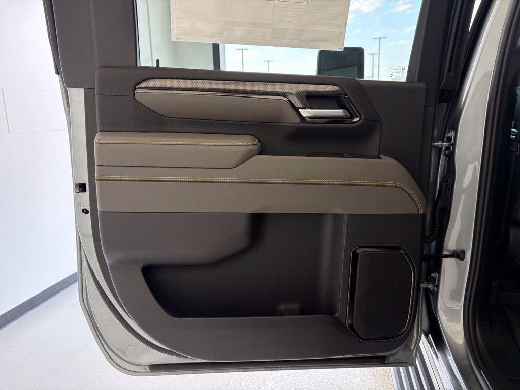New 2026 Chevrolet Silverado 2500 ZR2 AWD/4WD image 39