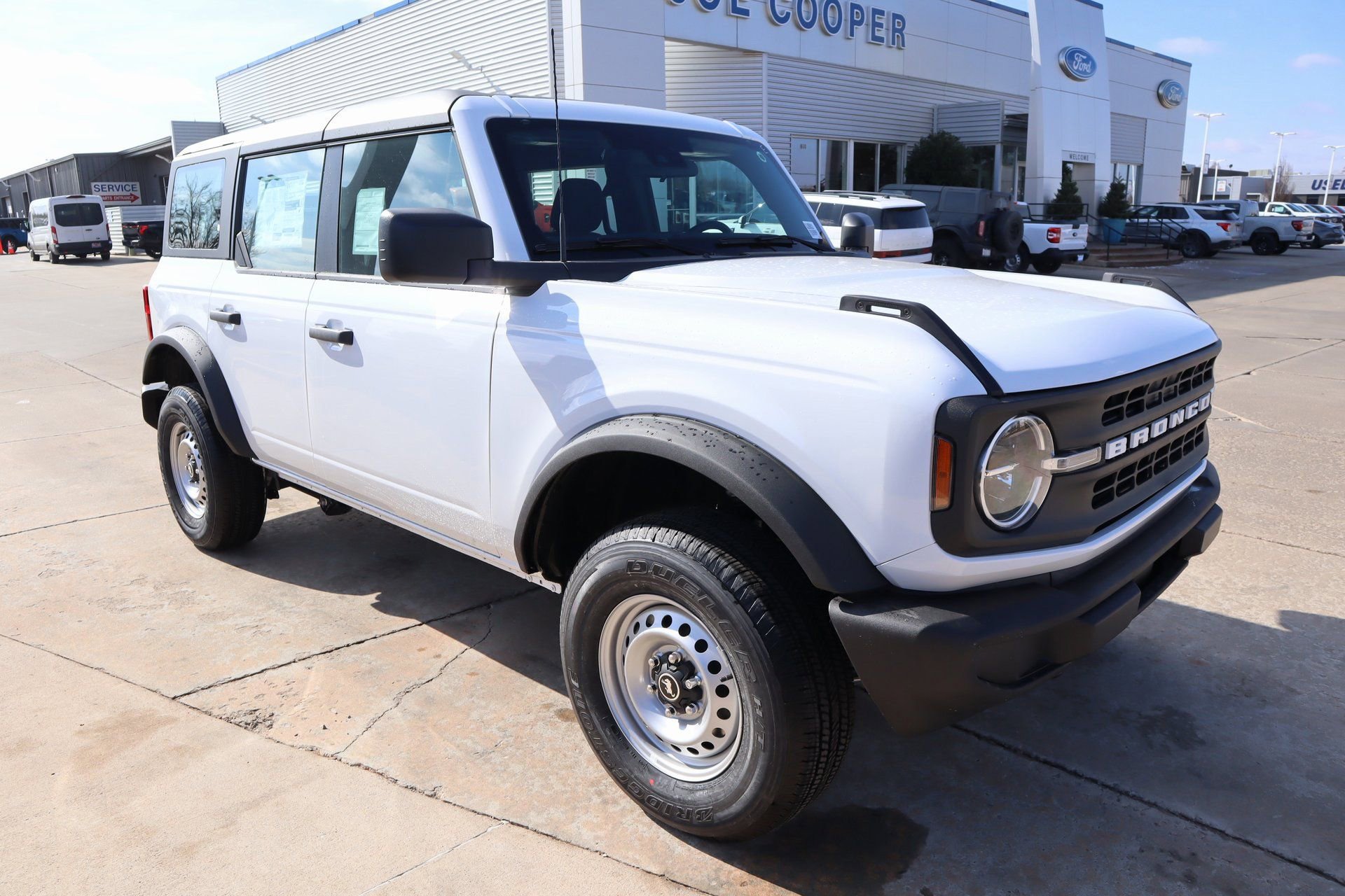New 2025 Ford Bronco 4-Door