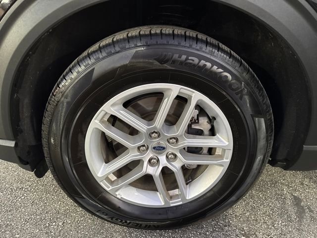 Used 2025 Ford Explorer Active image 27
