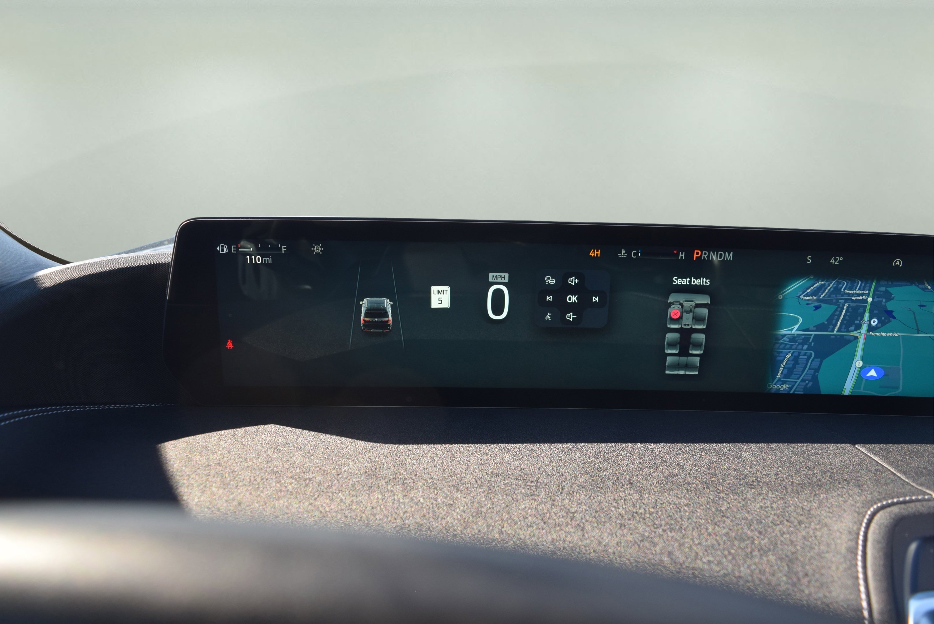 Used 2025 Ford Expedition Platinum w/ Stealth Performance Package image 15