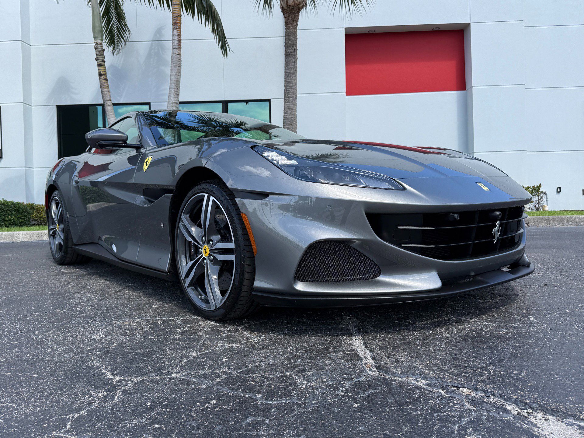 Used 2022 Ferrari Portofino M RWD image 49