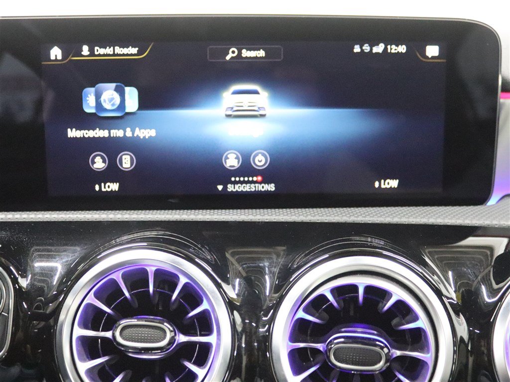 Used 2022 Mercedes-Benz CLA 35 AMG 4MATIC image 37
