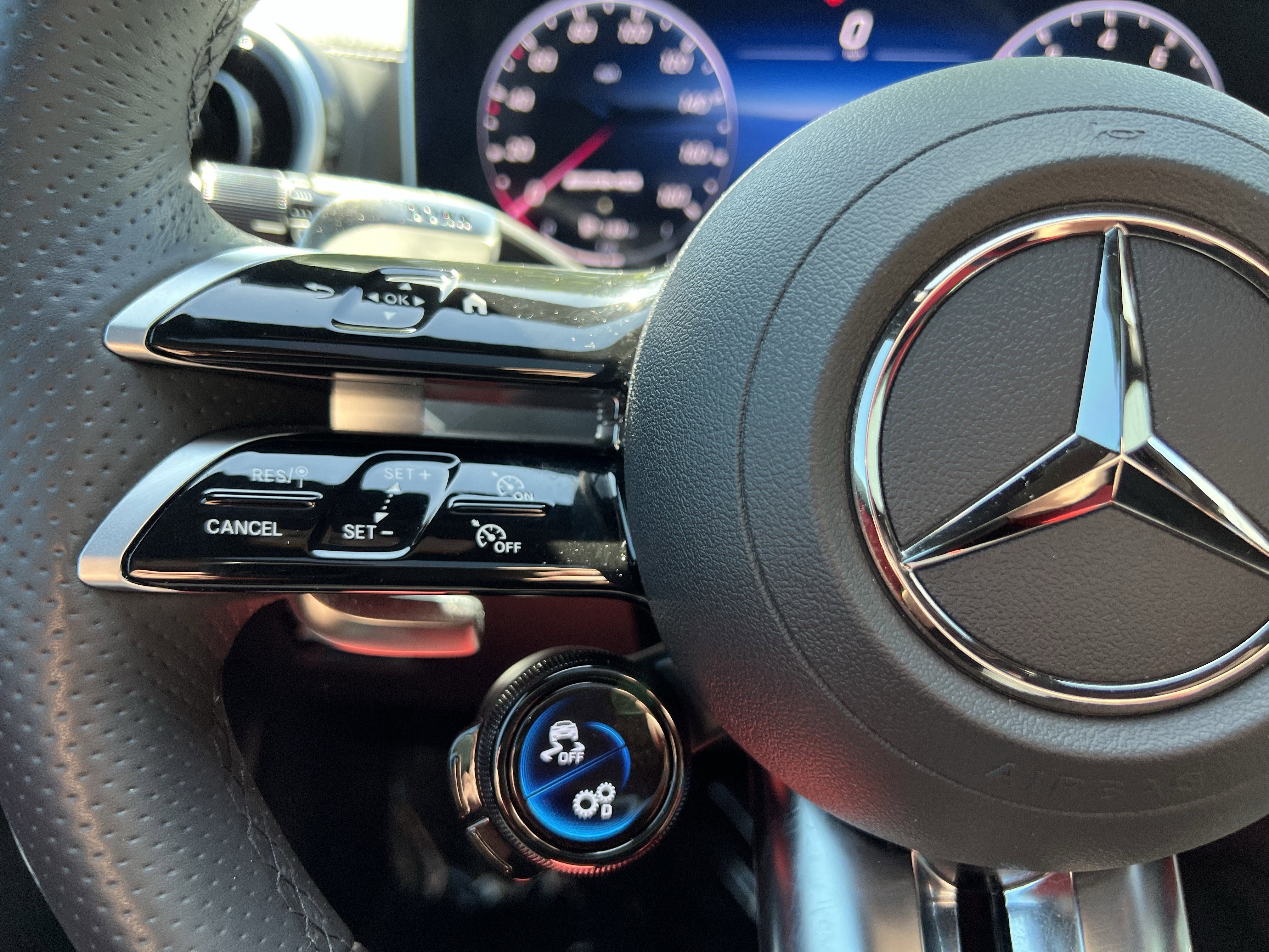 Used 2025 Mercedes-Benz C 43 AMG 4MATIC Sedan image 19