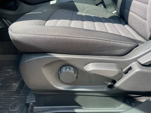 New 2024 Ford Edge SE w/ Black Appearance Package image 14