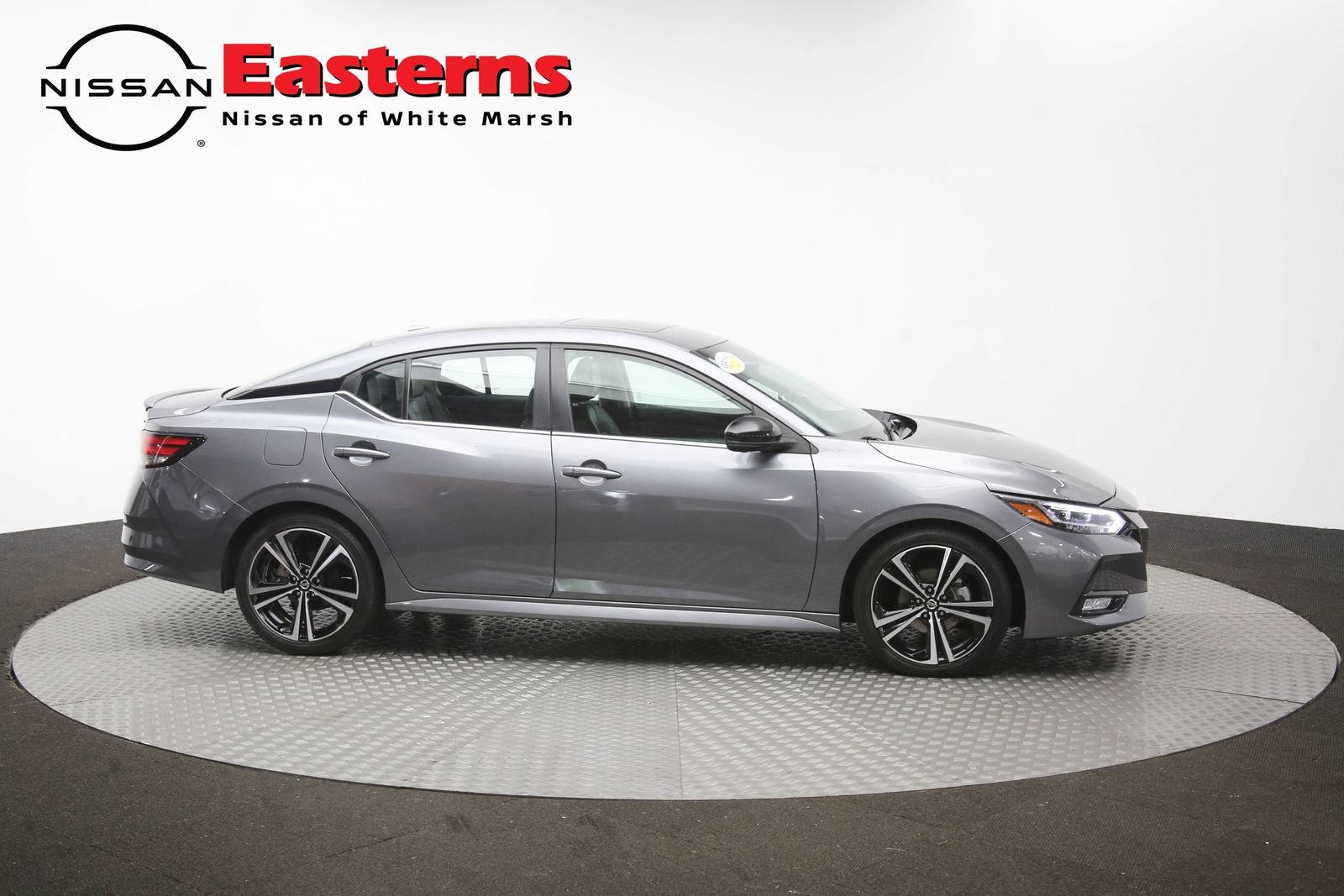 Used 2023 Nissan Sentra SR w/ SR Premium Package FWD image 46
