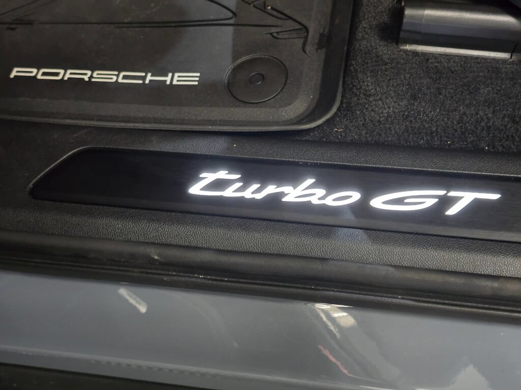 Certified 2024 Porsche Cayenne Turbo GT AWD/4WD image 37