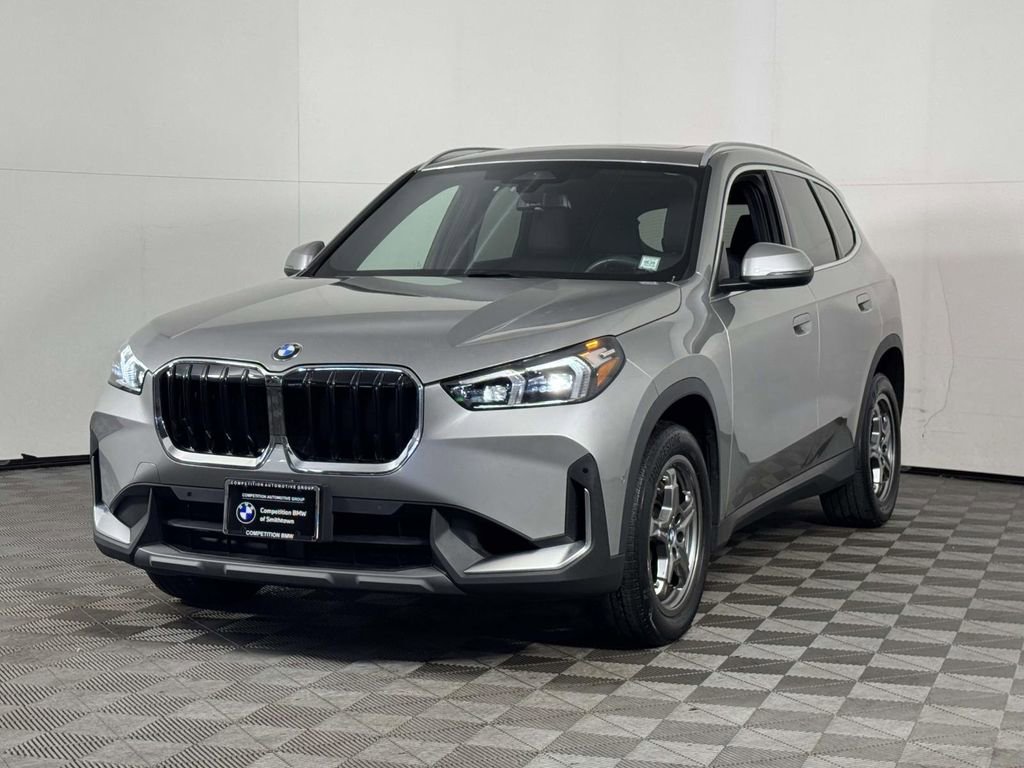Used 2023 BMW X1 xDrive28i w/ Convenience Package AWD/4WD image 7