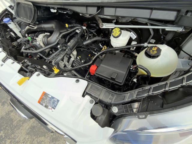 Used 2025 Ford Transit 350 XLT image 28