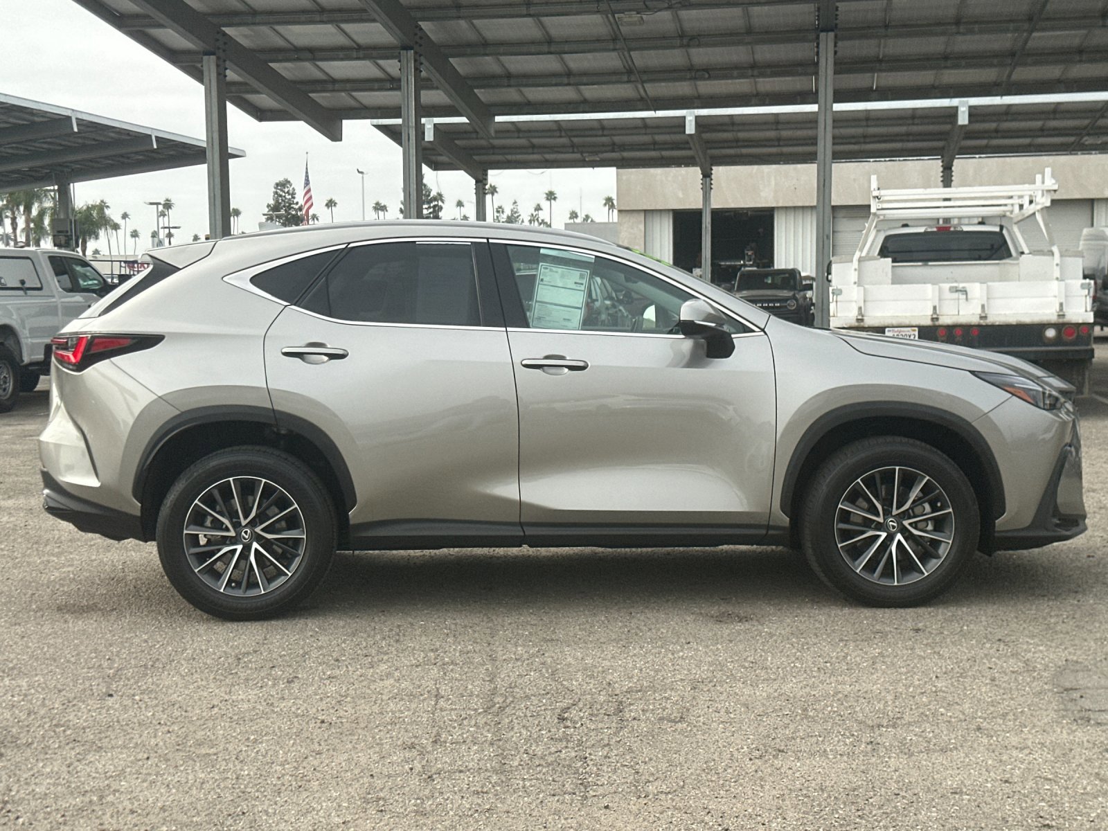 Used 2023 Lexus NX 350 AWD image 3