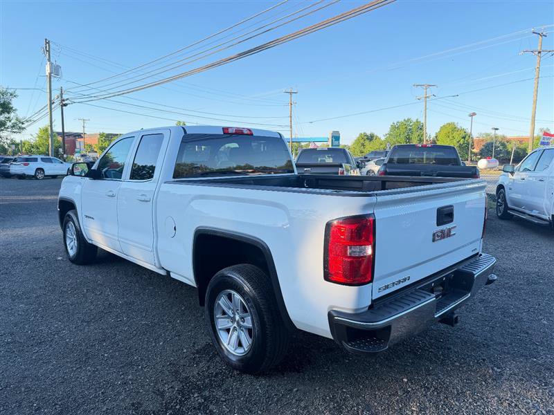 Used 2017 GMC Sierra 1500 SLE w/ SLE Value Package AWD/4WD image 7