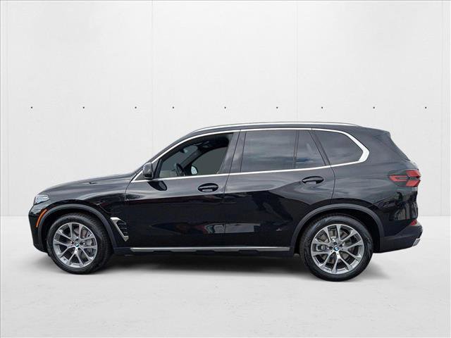 Used 2026 BMW X5 xDrive50e w/ Parking Assistance Package image 5