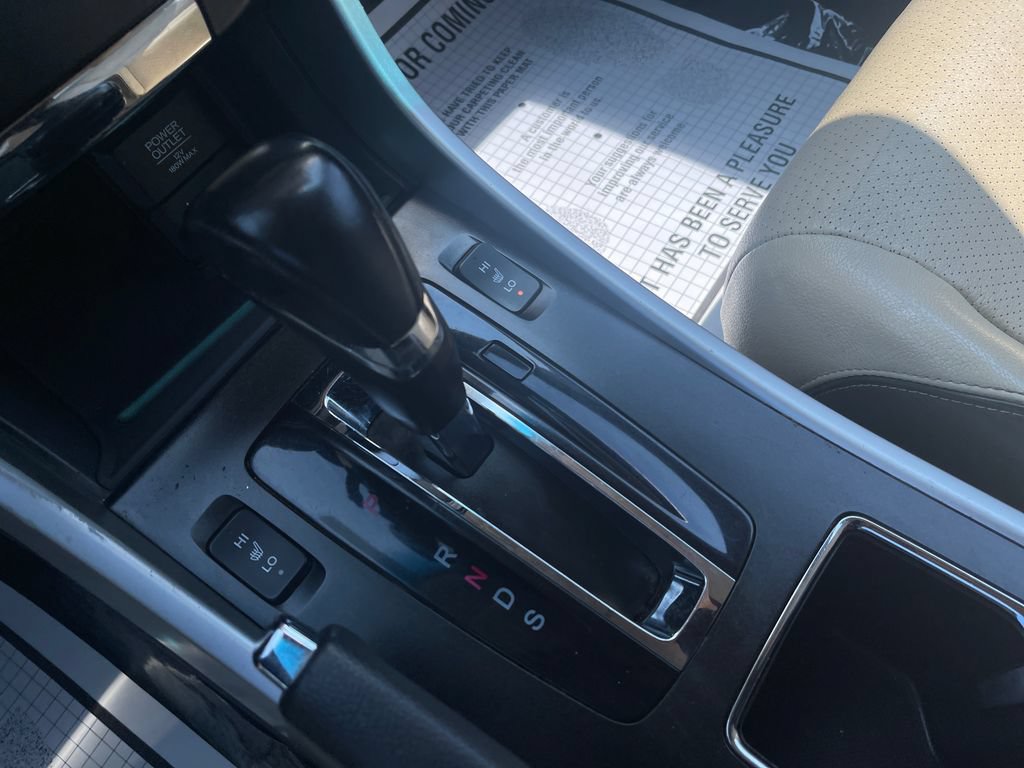 Used 2015 Honda Accord EX-L image 28