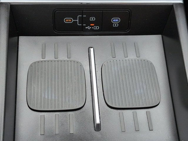 Certified 2025 Hyundai Santa Fe SE FWD image 21