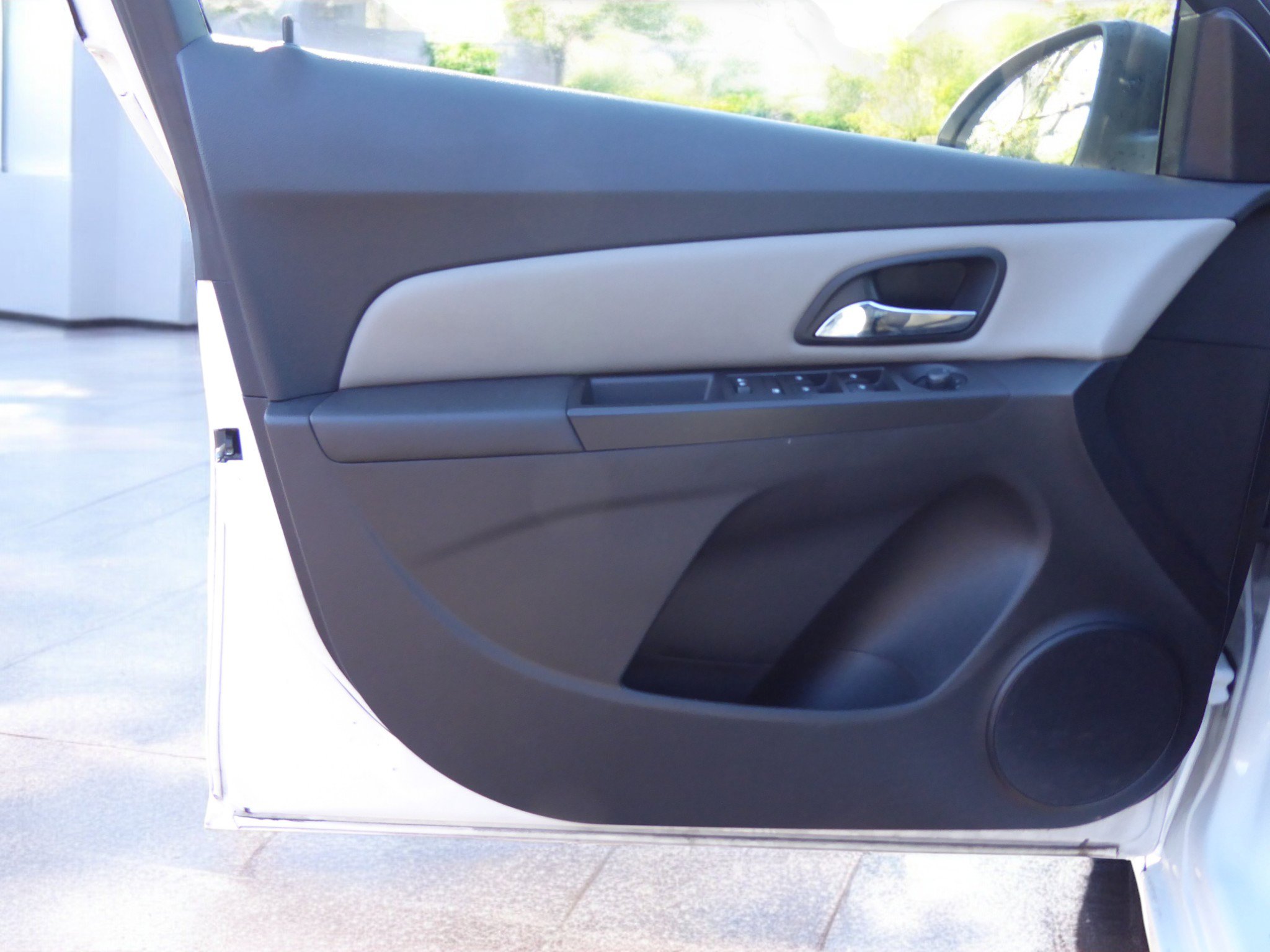 Used 2016 Chevrolet Cruze LS image 21