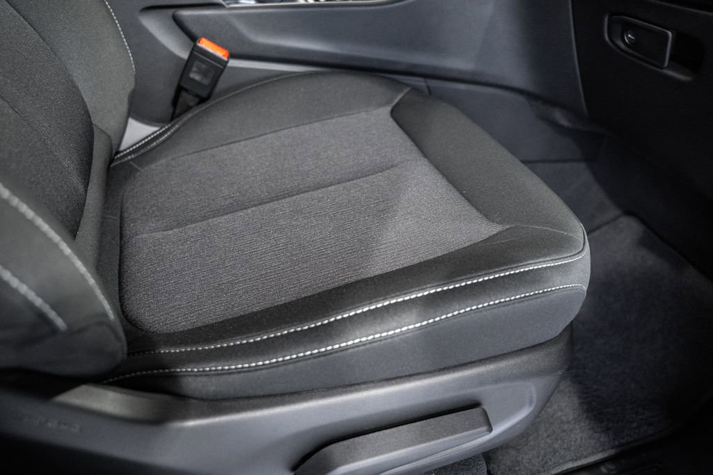 New 2025 Jeep Grand Cherokee L Laredo w/ Luxury Tech Group I image 33