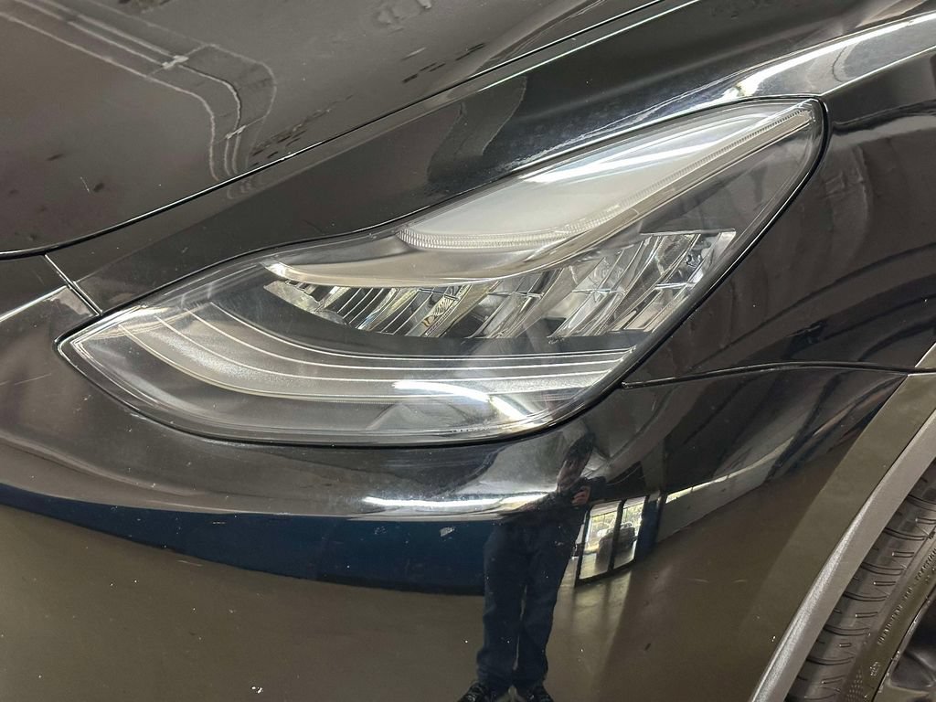 Used 2023 Tesla Model Y Long Range AWD/4WD image 16