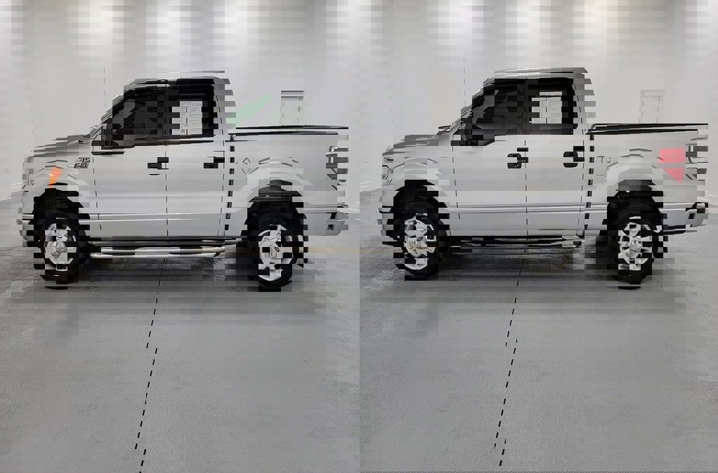 Used 2011 Ford F150 XLT w/ Trailer Tow Pkg RWD image 5