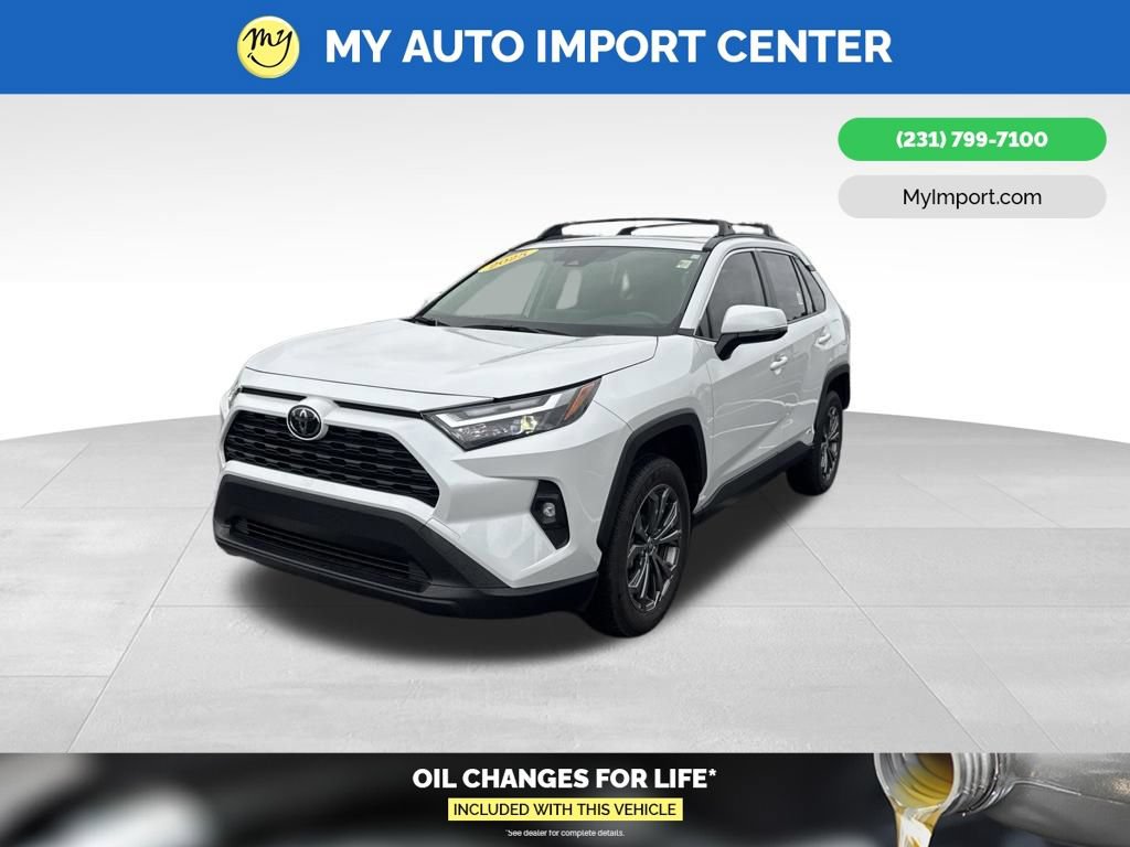 Used 2025 Toyota RAV4 XLE Premium w/ Weather Package AWD/4WD image 3
