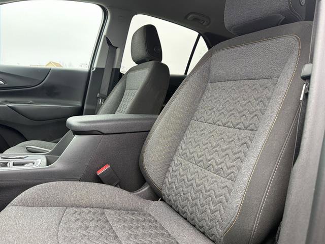 Used 2023 Chevrolet Equinox LT image 14
