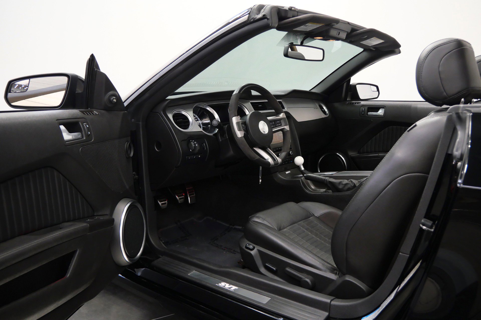 Used 2013 Ford Mustang Shelby GT500 RWD image 21