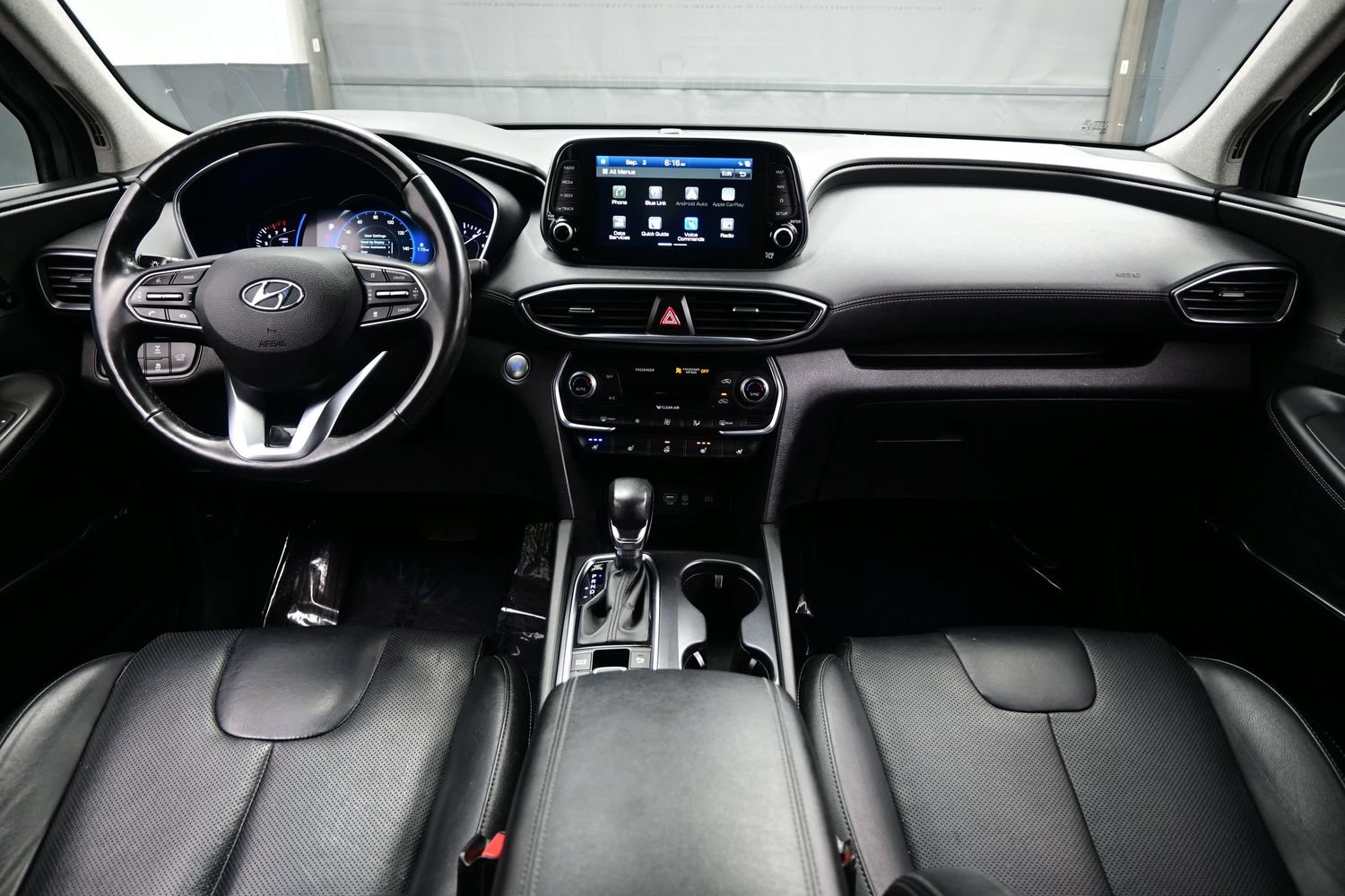 Used 2019 Hyundai Santa Fe AWD image 18