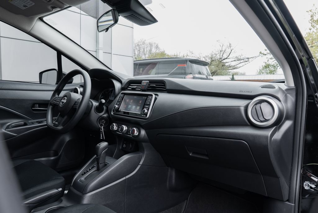 Used 2024 Nissan Versa S w/ Trunk Package FWD image 27