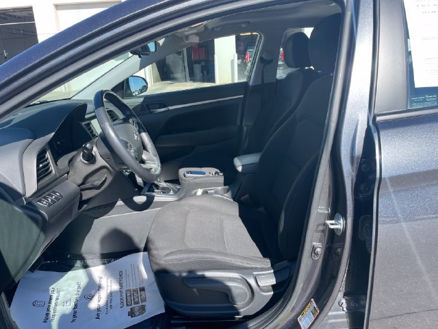 Used 2020 Hyundai Elantra Value Edition w/ Cargo Package (C1) FWD image 19