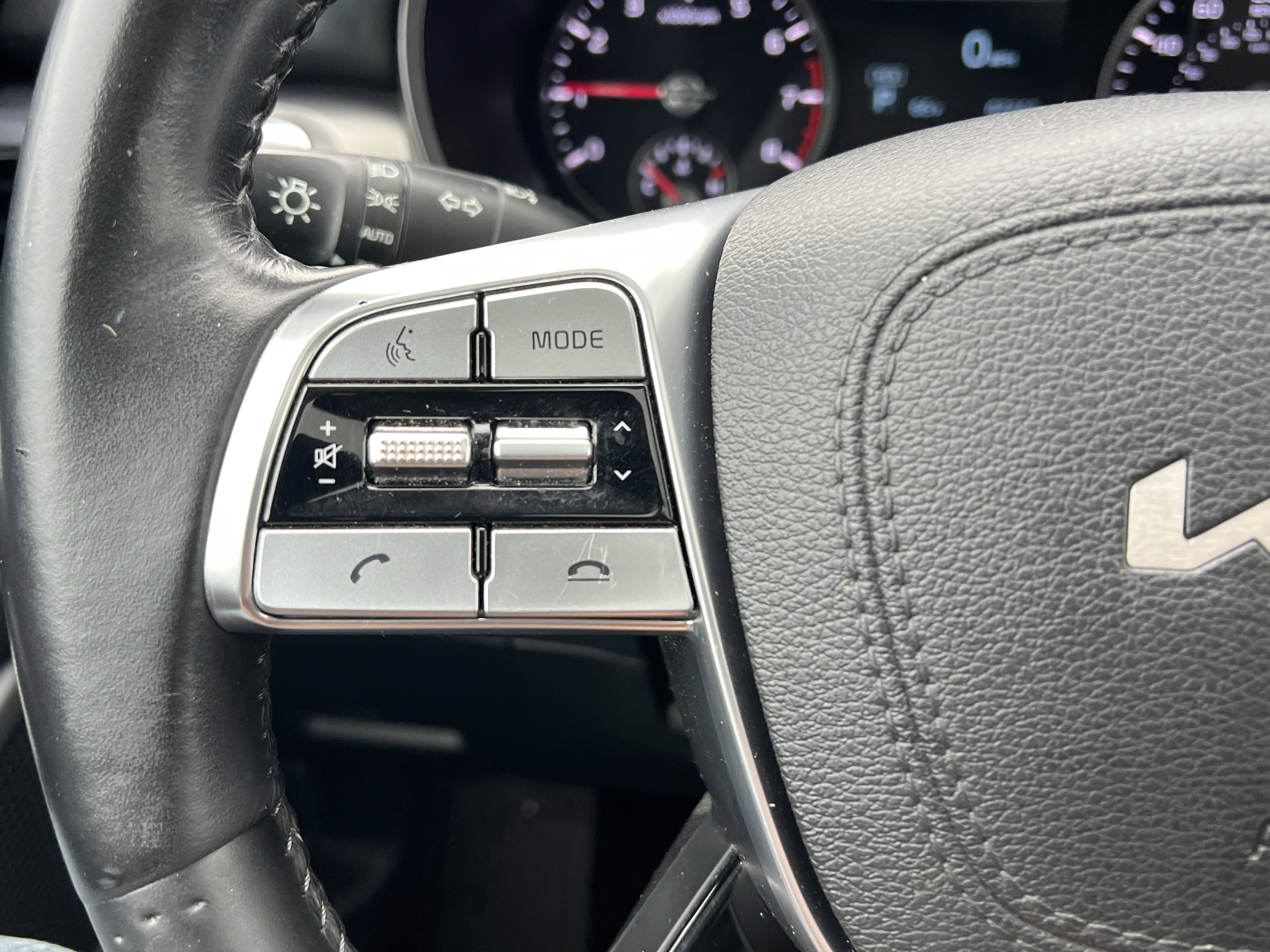 Used 2022 Kia Telluride S image 26