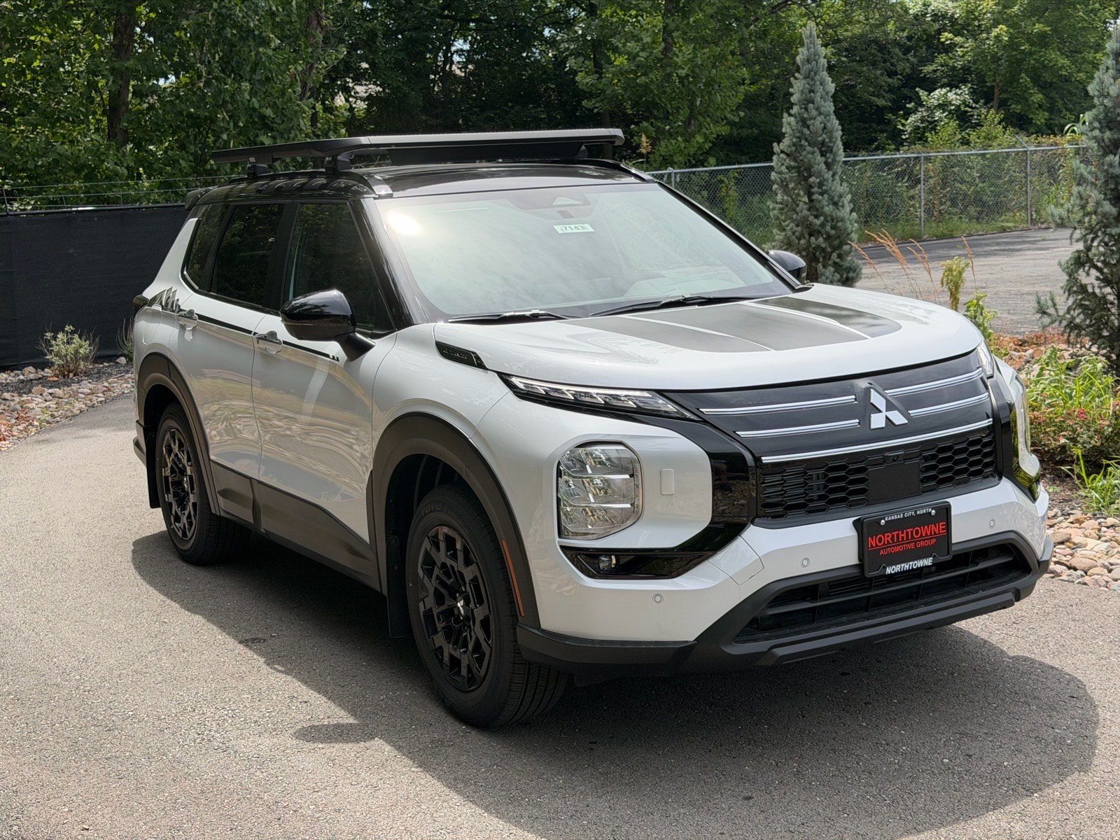 New 2026 Mitsubishi Outlander AWD image 7